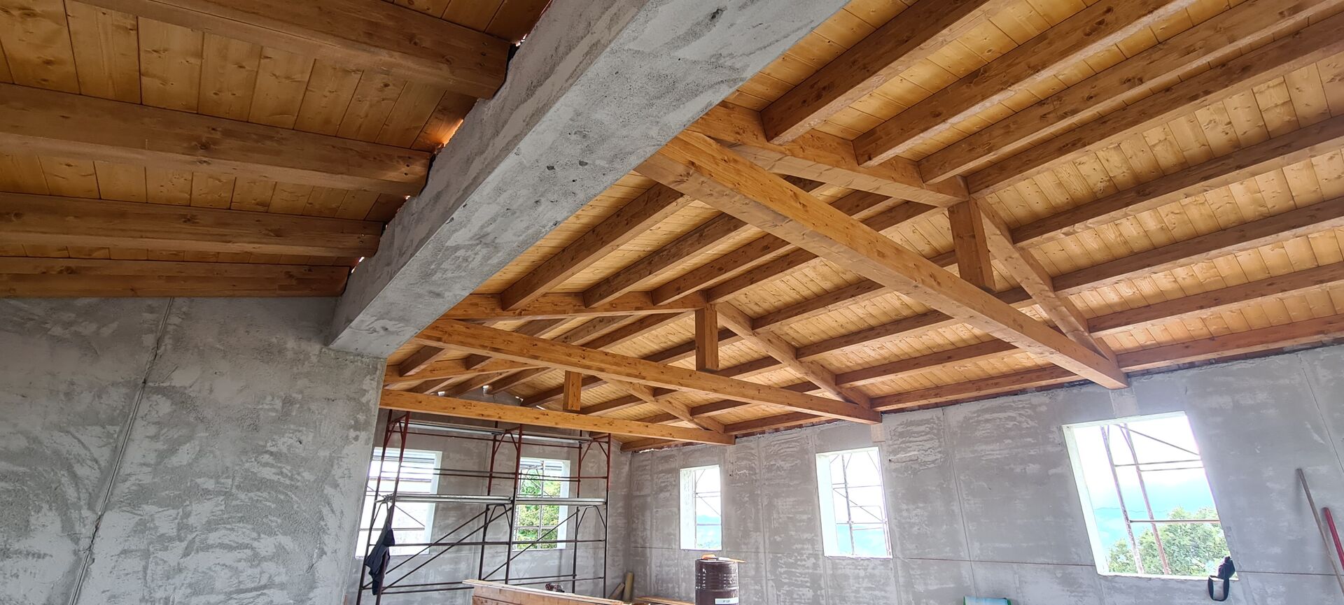 Nuova copertura in legno