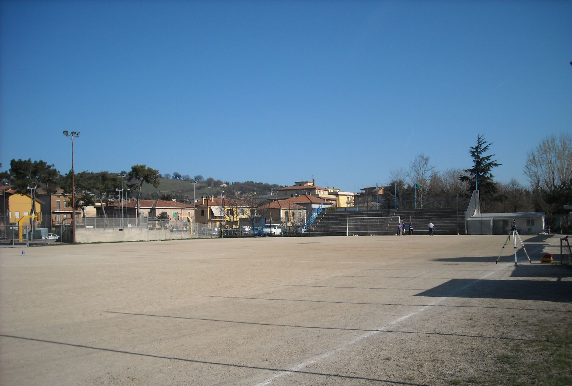 ANTE — campo in terra battuta