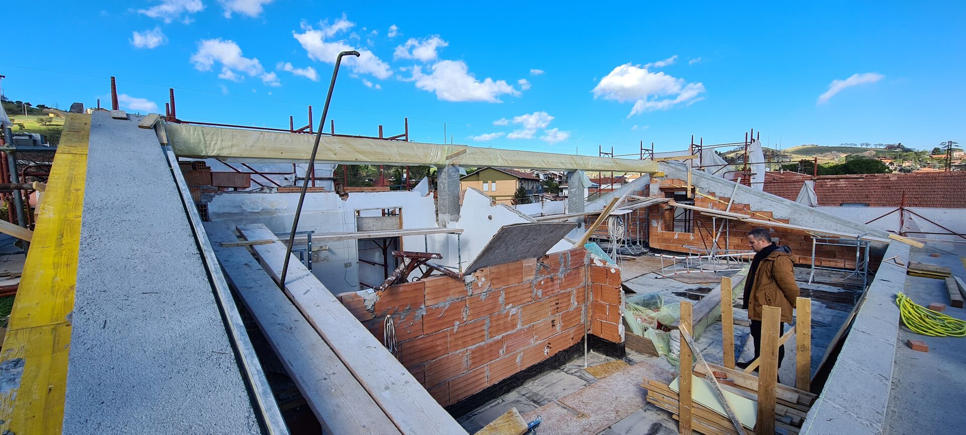 Cantiere — nuova copertura