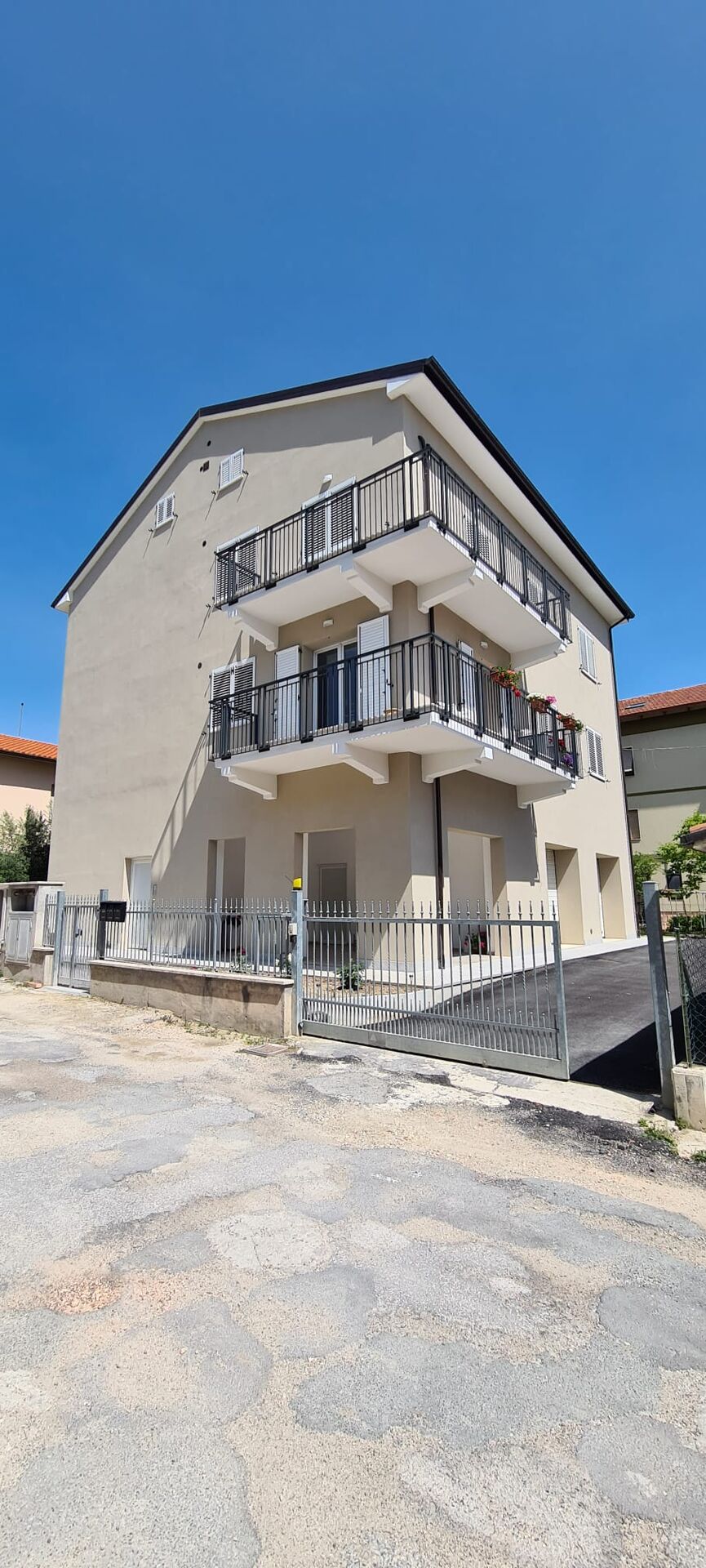 POST — accessi e garage